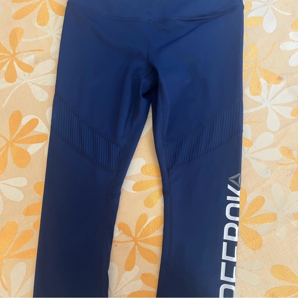 3 Pairs Reebok Leggings  Bundle
Like New